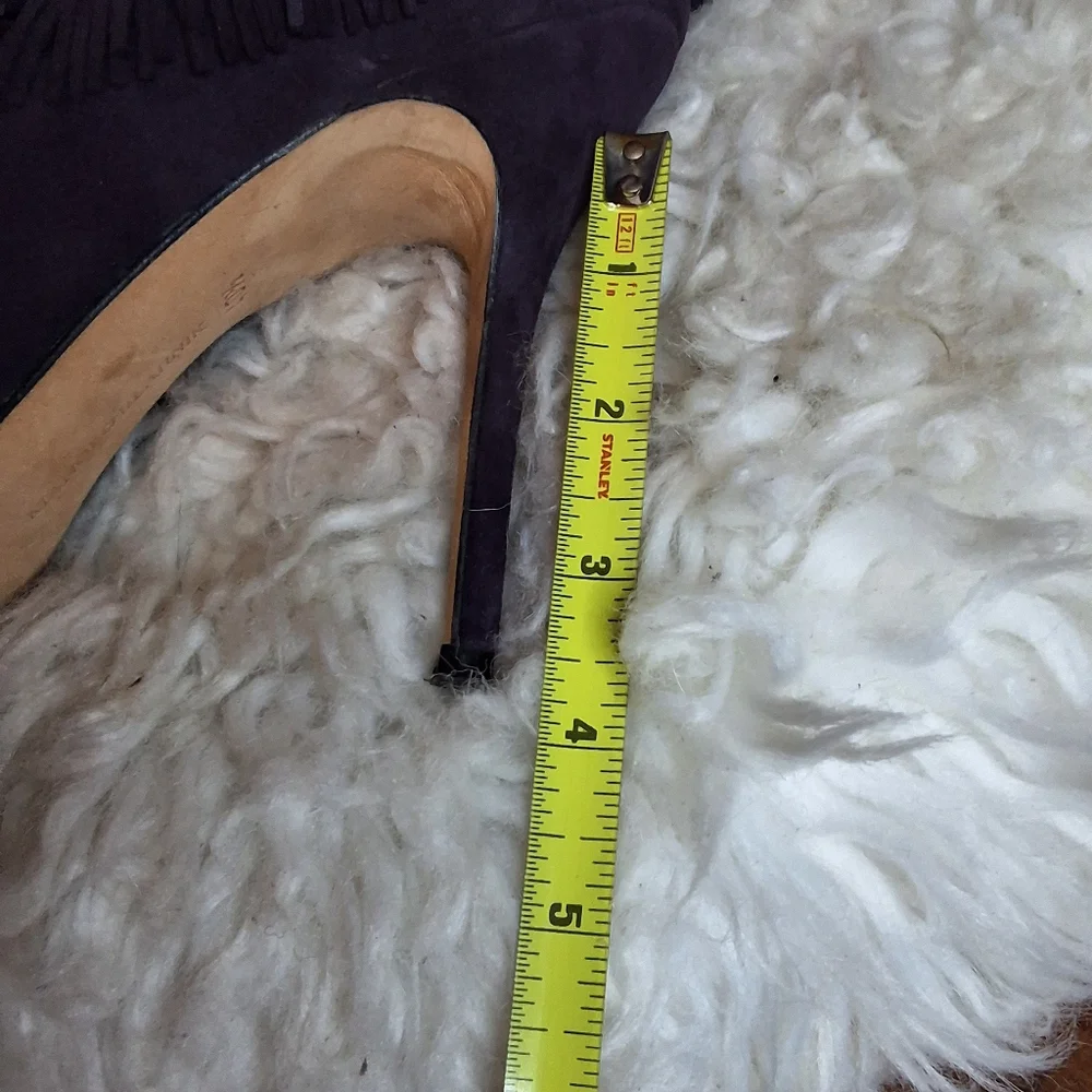Manolo Blahnik Purple Suede Fringe Peep Toe Booties Tassel Stiletto Heels 40.5 - Picture 7 of 16
